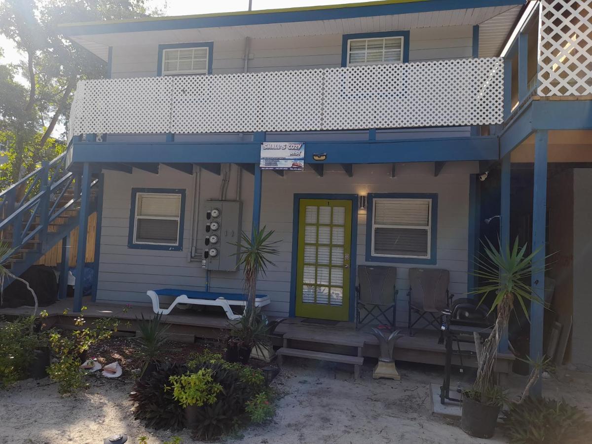 Smalls Cozy Rest With Dock Alice Town  Extérieur photo